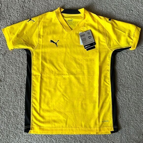 Puma TeamCup Unisex Jersey in Cyber Yellow! - Picture 1 of 10
